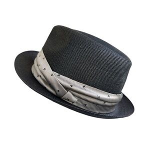 KEVIN MCANDREW, BLACK FLORENTINE FEDORA WITH WIDE PLEATED BAND IN GREY.